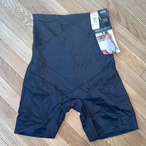 Miraclesuit®️ Tummy Tuck High Thigh Slimmer